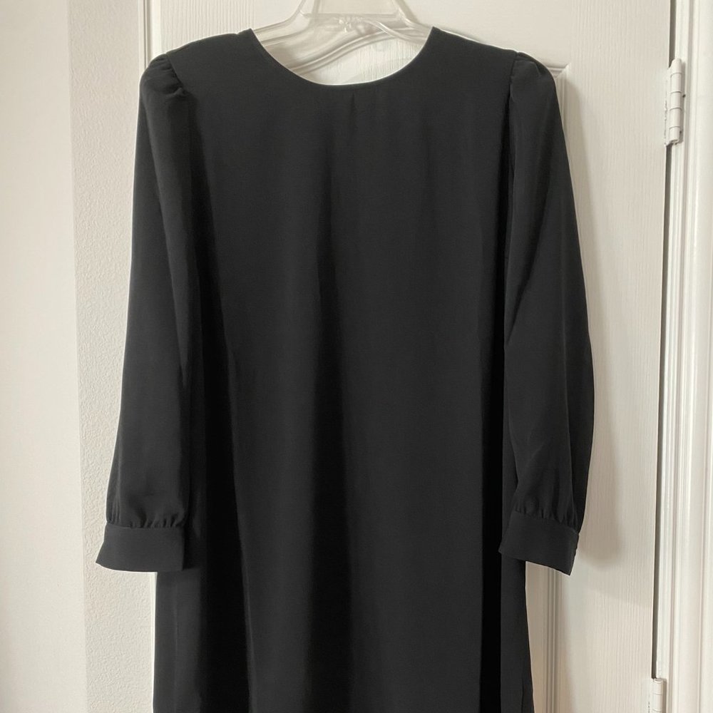 Old Navy - NWT Black Shift Dress